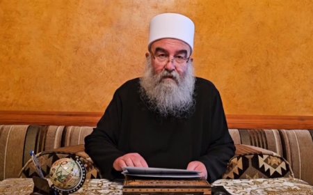استمرار المعارك في السويداء: الزعيم الروحي يرفض التفاوض ودمشق تعلن اتفاقًا لوقف إطلاق النار