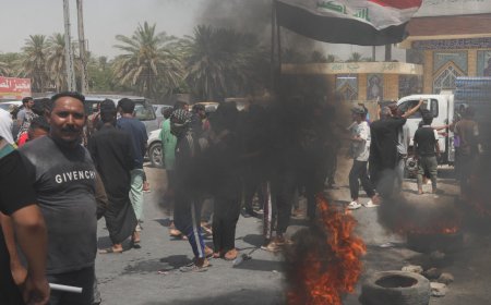 تظاهرات في بابل احتجاجًا على جفاف نهر المجرية وقطع طريق حيوي بين بابل والديوانية