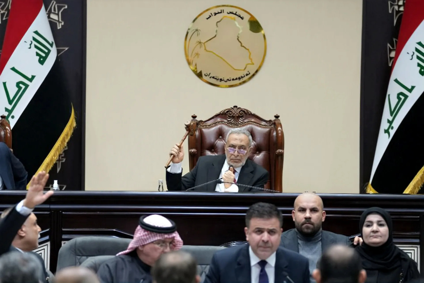 "برلمان الامتيازات".. لا قوانين تُشرّع ولا ثقة تُسترجع!
