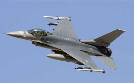 بولندا ترفع حالة التأهب وتنشر طائرات لحماية مجالها الجوي بعد الضربات الروسية على أوكرانيا
