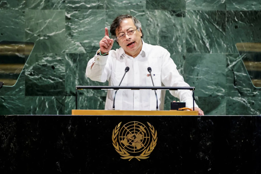 كولومبيا تطالب بمحاكمة ترامب ومسؤولين أمريكيين بتهمة "استهداف مدنيين" في الكاريبي