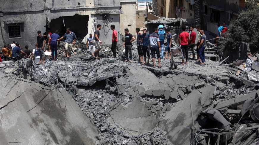 وزير الدفاع الإسرائيلي يعلن تصعيد العمليات في غزة: "بوابات الجحيم فُتحت"