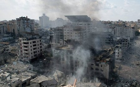 أكثر من 60 شهيداً في غزة جراء قصف إسرائيلي مكثف منذ الفجر