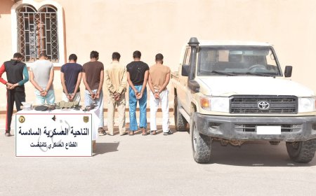 الجيش الجزائري يفكك خلية إرهابية في تامنغست ويصادر أسلحة ومعدات خطيرة