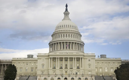 تحذير لموظفي الكونغرس : رواتب تشرين مهددة بالتأجيل بسبب الإغلاق الحكومي