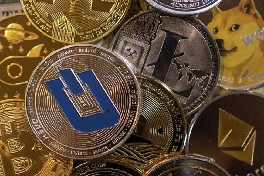 الصحيفة الفرنسية: "حيتان" السوق وراء انهيار العملات المشفّرة وبيتكوين يجرّ الجميع إلى القاع