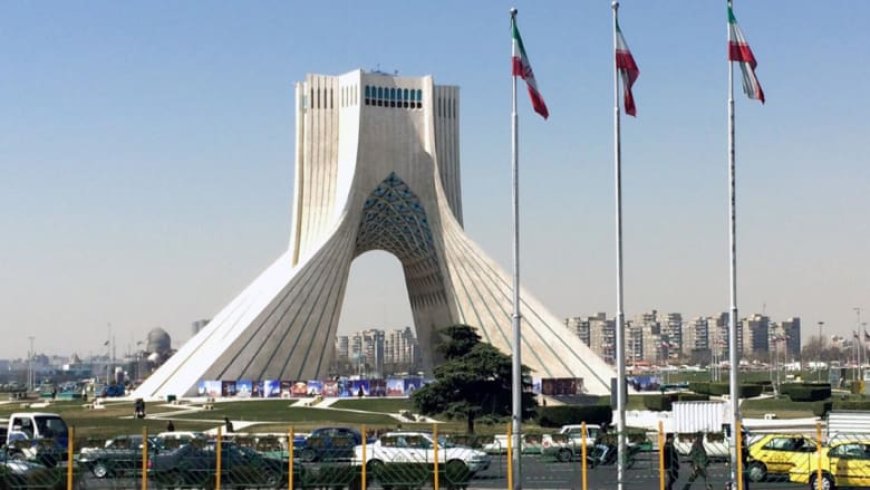 البرلمان الإيراني يقر حذف أربعة أصفار من العملة الوطنية