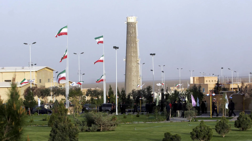 الترويكا الأوروبية تؤكد عزمها إحياء المفاوضات النووية مع إيران
