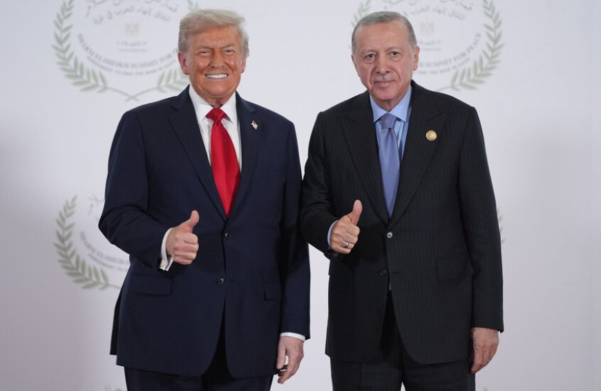 ترامب يصف أردوغان بـ"الرجل القوي جداً" في قمة شرم الشيخ