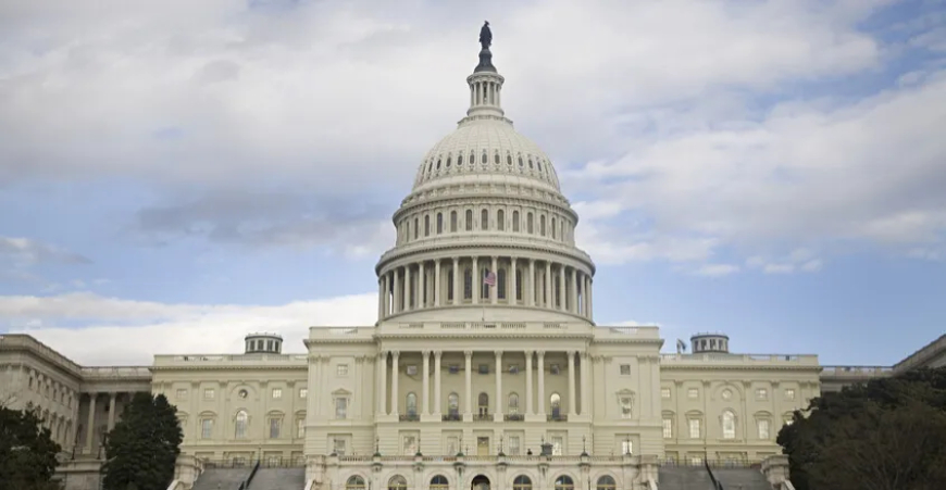 تحذير لموظفي الكونغرس : رواتب تشرين مهددة بالتأجيل بسبب الإغلاق الحكومي