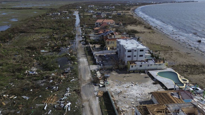 إعصار "ميليسا" يواصل مساره نحو برمودا بعد دمار واسع في الكاريبي