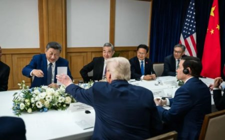 شي جينبينغ يظهر بوجهٍ مختلف... ابتسامات نادرة وراء الكواليس الدبلوماسية