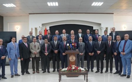 نقابة المعلمين العراقيين تصعد: تظاهرات واعتصامات بسبب المخصصات