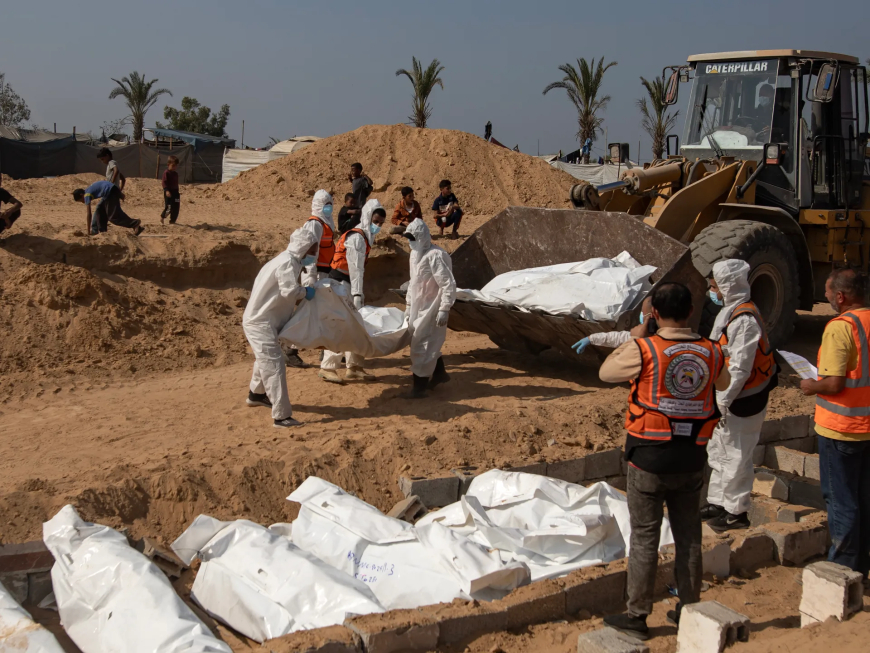 الصليب الاحمر وكتائب القسام يستئنفان البحث عن جثث الأسرى في الشجاعية