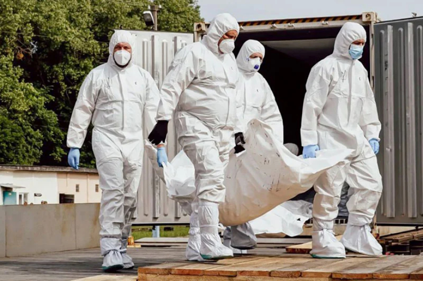 أوكرانيا تستعيد ألف جثمان من روسيا… ورفض أوروبي للخطة الأميركية