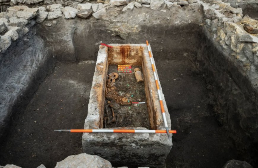 اكتشاف تابوت روماني محفوظ منذ 1700 عام في بودابست