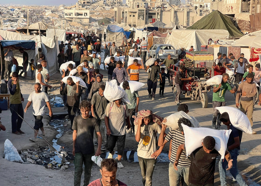 تصعيد إسرائيلي جديد.. نزوح جماعي وقصف متواصل في غزة ولبنان