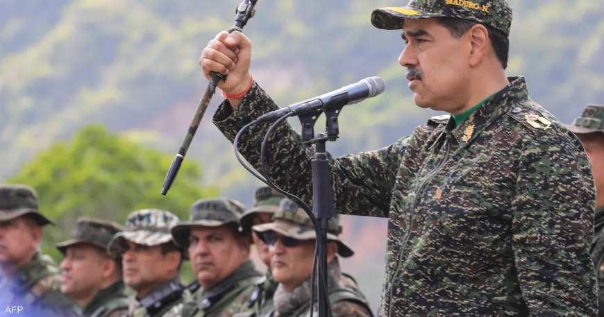 فنزويلا تعبّئ آلاف الجنود.. وترامب يغلق الأجواء بالكامل