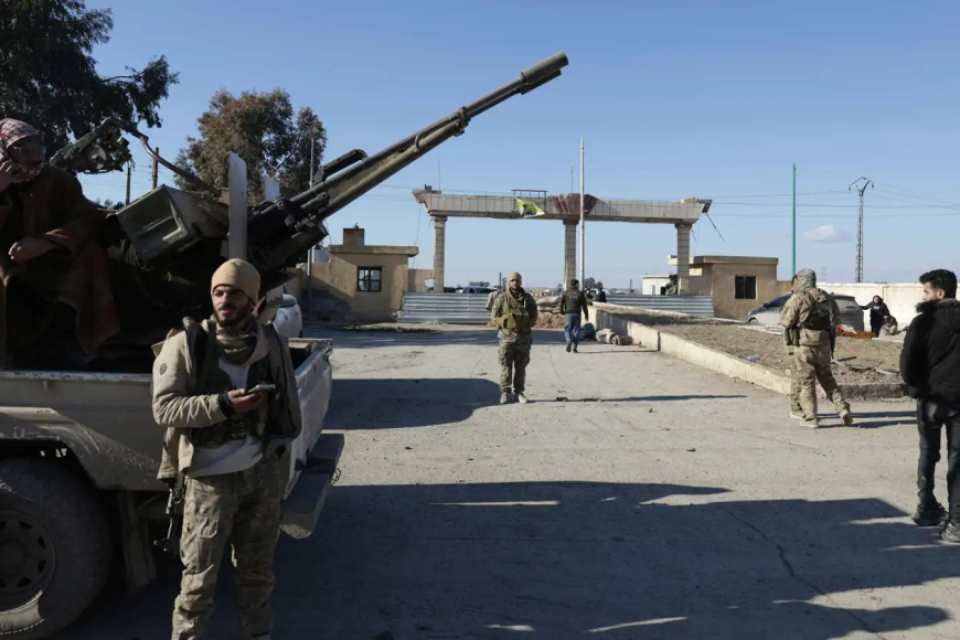 الحكومة السورية تعلن هروب 120 عنصراً من "داعش" من سجن الشدادي