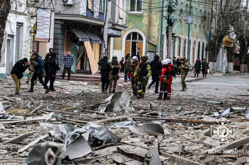 ماكغريغور: هجوم خيرسون نسف مسار السلام في أوكرانيا