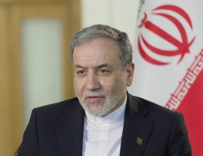 عراقجي يهاجم الإعلام الصهيوني.. "من يخدم التضليل؟"