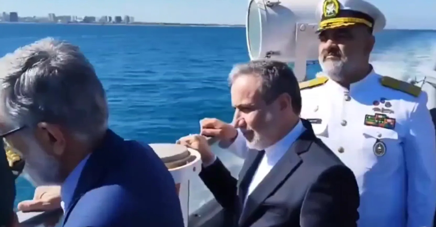 عراقجي على متن سفينة حربية… رسالة هادئة بعد زيارة أميركية لحاملة طائرات