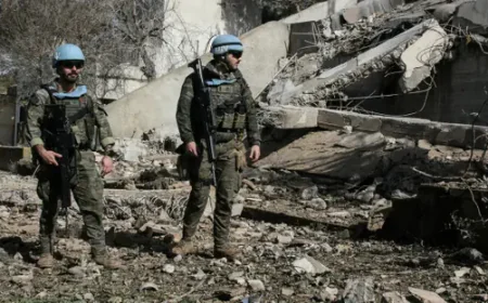 صواريخ حزب الله تتصاعد وغارات إسرائيلية عنيفة على بيروت والجنوب