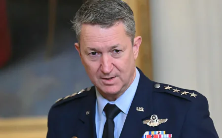 واشنطن تضرب سفن ألغام إيرانية.. تصعيد جديد في مضيق هرمز