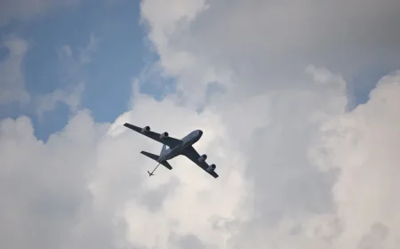 الجيش الأميركي يعلن سقوط طائرة تزويد بالوقود غرب العراق