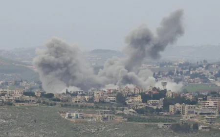 غارات إسرائيلية تقتل 11 شخصاً في جنوب لبنان