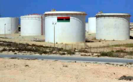 مصر تتجه إلى النفط الليبي لتعويض توقف الإمدادات الكويتية