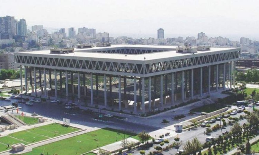 إسرائيل تهدد بقصف مقر الإذاعة والتلفزيون في طهران