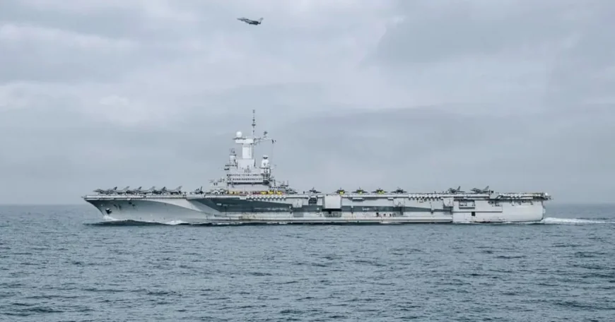 فرنسا تعلن نشر 12 سفينة حربية لتأمين الملاحة البحرية