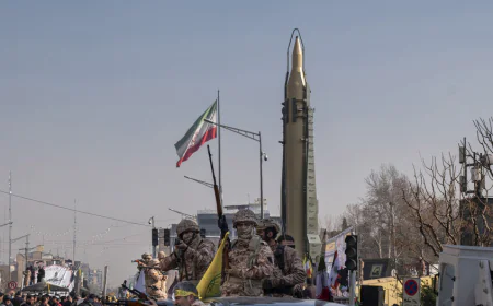 الحرس الثوري يعلن عملية مشتركة مع القوات اليمنية تستهدف تل أبيب وإيلات