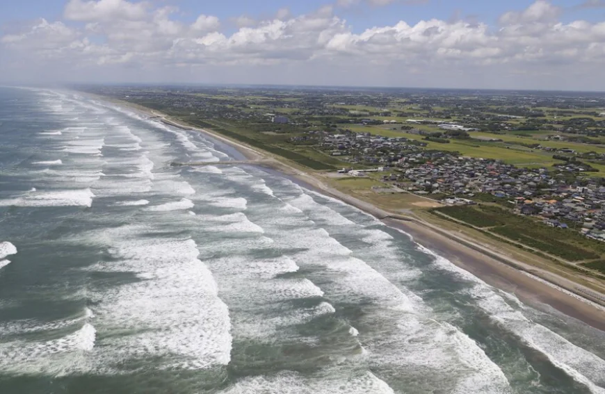 مخاوف من تسونامي في أميركا بعد رصد سلسلة من الزلازل في أعماق المحيط الأطلسي